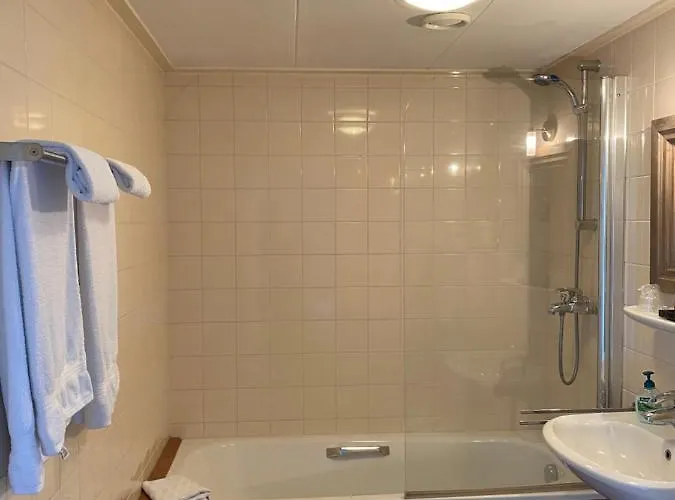 Karels Restaurant Hotel *